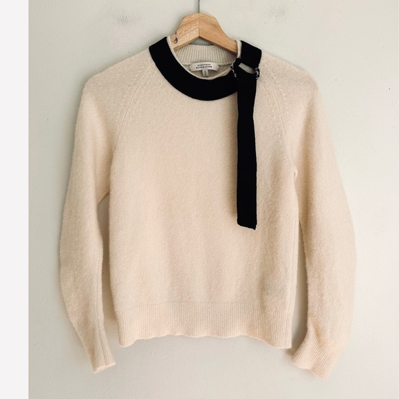 Dorothee Schumacher • Cashmere Detailed Neckline in Cream - Picture 3 of 11